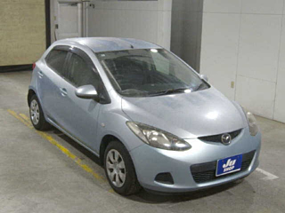 MAZDA DEMIO 2010