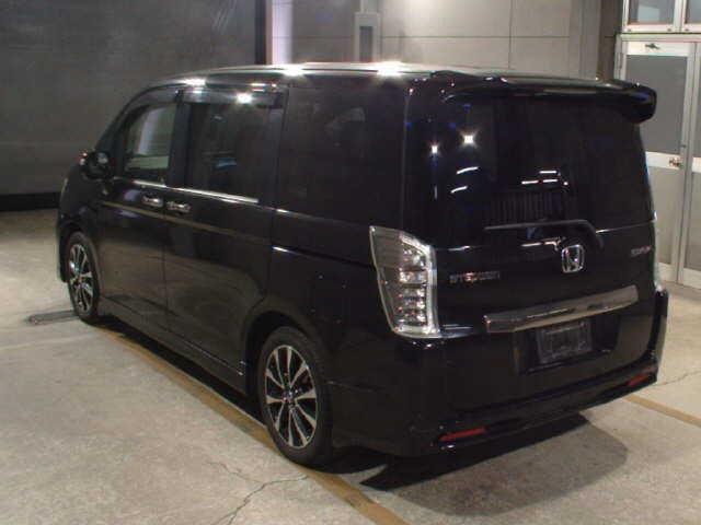 HONDA STEP WAGON 2012