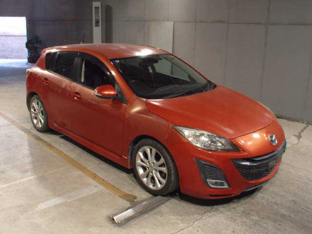 MAZDA AXELA 2010
