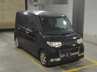 DAIHATSU TANTO 2009
