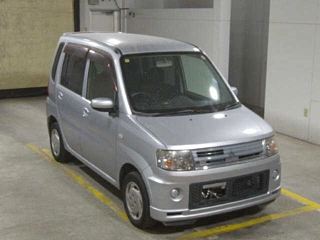 MITSUBISHI TOPPO 2011