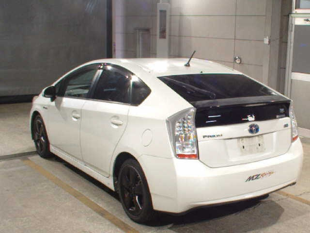 TOYOTA PRIUS 2010