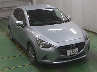 MAZDA DEMIO 2017