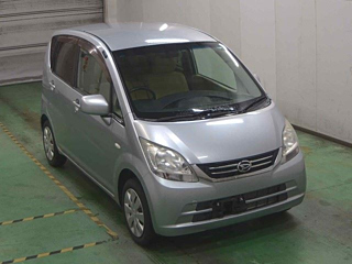DAIHATSU MOVE 2010
