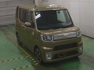 DAIHATSU WAKE 2021