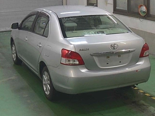 TOYOTA BELTA 2012