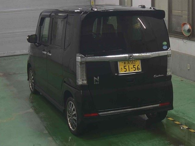 HONDA N BOX 2015