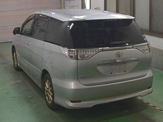 TOYOTA ESTIMA 2014
