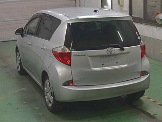 TOYOTA RACTIS 2013