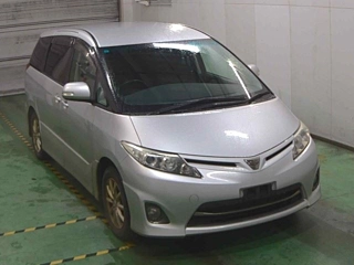 TOYOTA ESTIMA 2009
