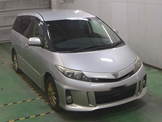 TOYOTA ESTIMA 2014