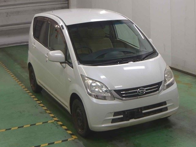DAIHATSU MOVE 2010