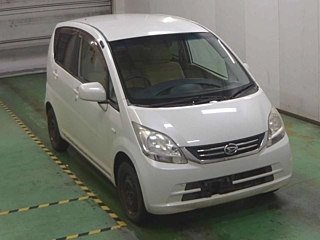 DAIHATSU MOVE 2010