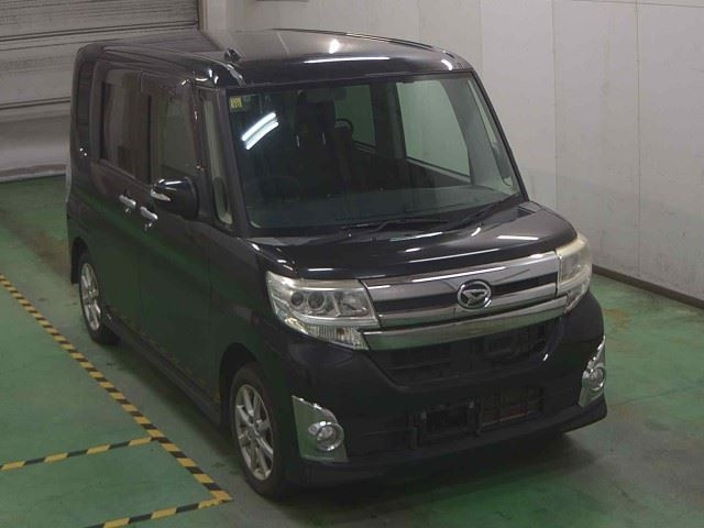 DAIHATSU TANTO 2014
