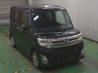 DAIHATSU TANTO 2014