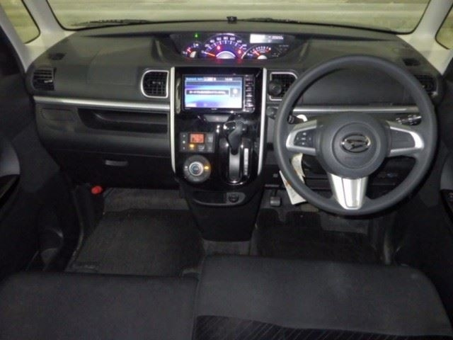 DAIHATSU TANTO 2014
