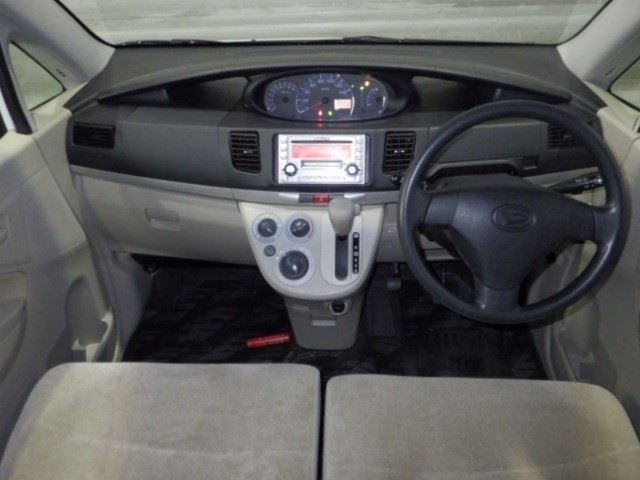 DAIHATSU MOVE 2010