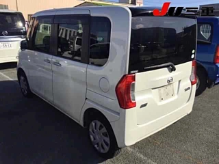 DAIHATSU TANTO 2014