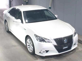 TOYOTA CROWN 2013