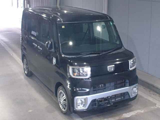 DAIHATSU WAKE 2014