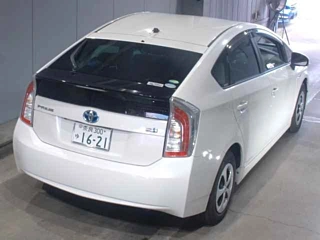 TOYOTA PRIUS 2013