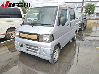 MITSUBISHI MINICAB VAN 2009