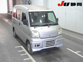 MITSUBISHI MINICAB VAN 2000