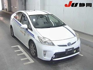 TOYOTA PRIUS 2013