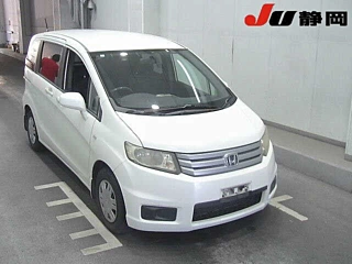 HONDA FREED 2010