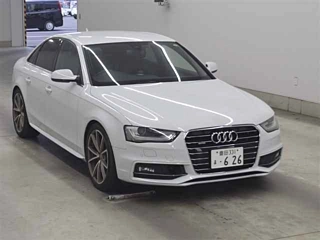 AUDI A4 2015