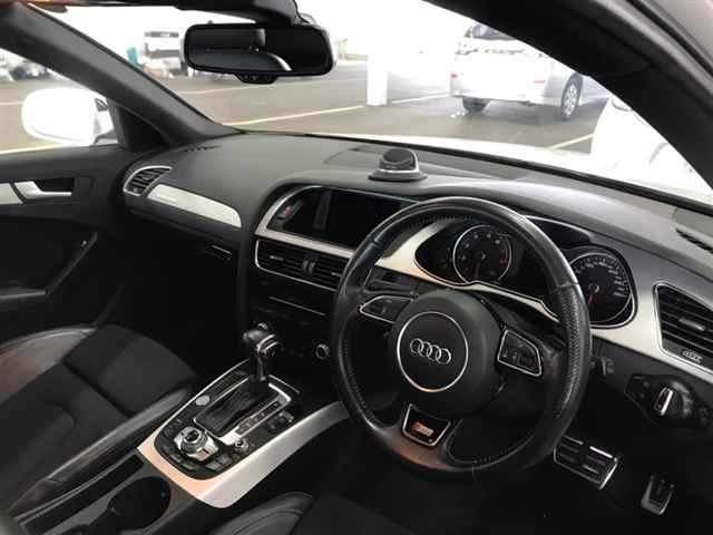 AUDI A4 2015