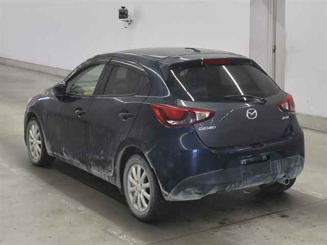 MAZDA DEMIO 2015