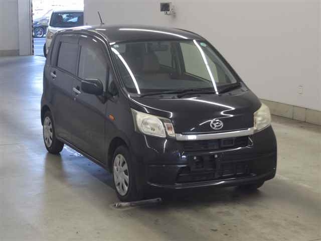 DAIHATSU MOVE 2013