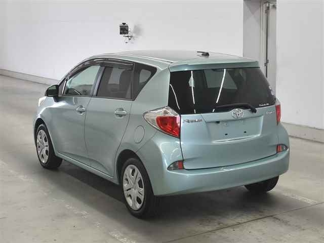 TOYOTA RACTIS 2011