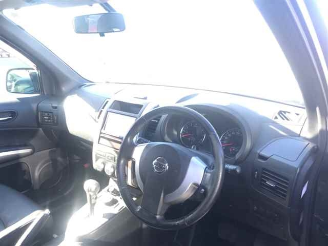NISSAN X-TRAIL 2010