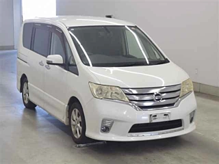 NISSAN SERENA 2011