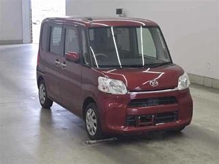 DAIHATSU TANTO 2015