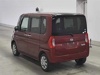DAIHATSU TANTO 2015