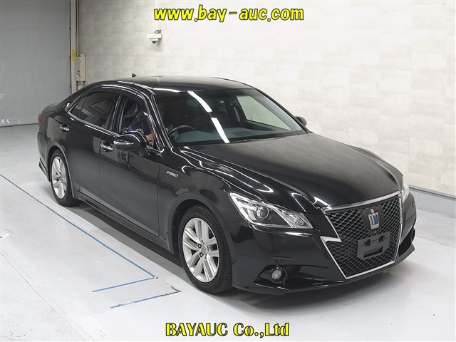 TOYOTA CROWN 2013