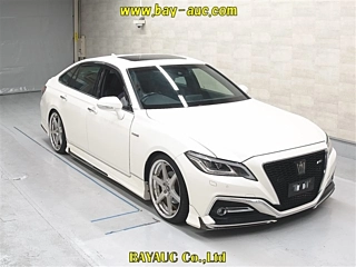 TOYOTA CROWN 2020