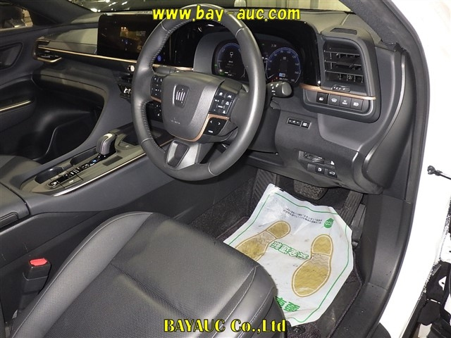 TOYOTA CROWN CROSSOVER 2023