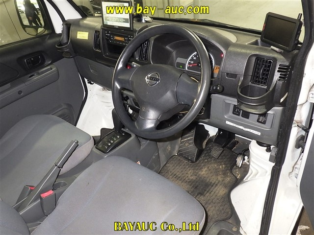 NISSAN CLIPPER VAN 2011