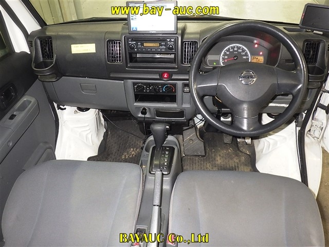 NISSAN CLIPPER VAN 2011