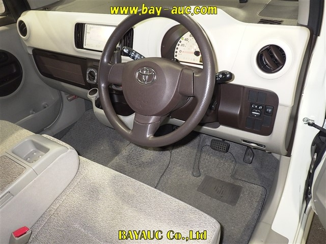 TOYOTA PASSO 2010