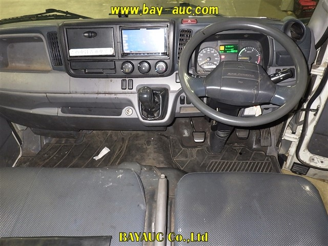 MITSUBISHI CANTER 2013