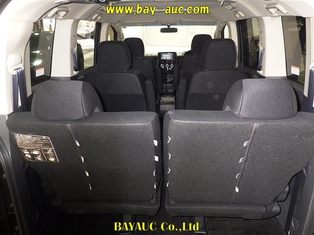 MITSUBISHI DELICA D5 2013