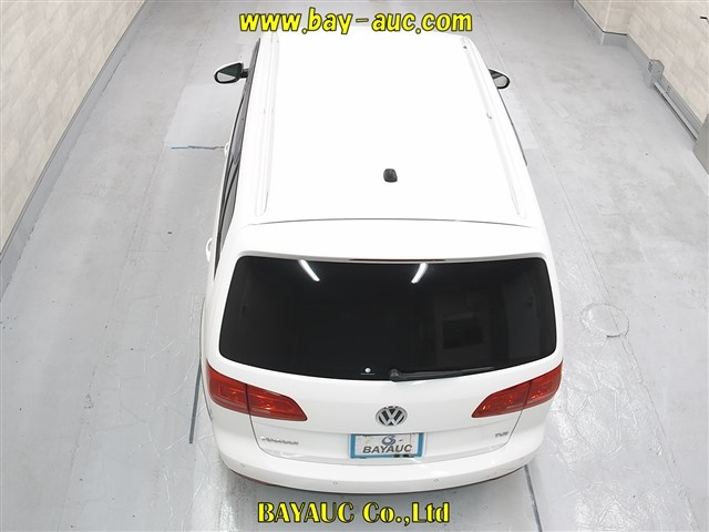 VOLKSWAGEN GOLF TOURAN 2011