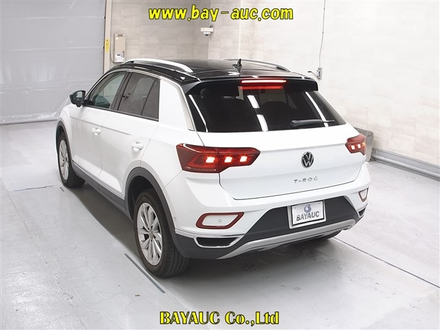 VOLKSWAGEN T-ROC 2023