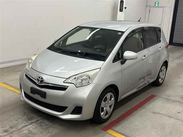 TOYOTA RACTIS 2012
