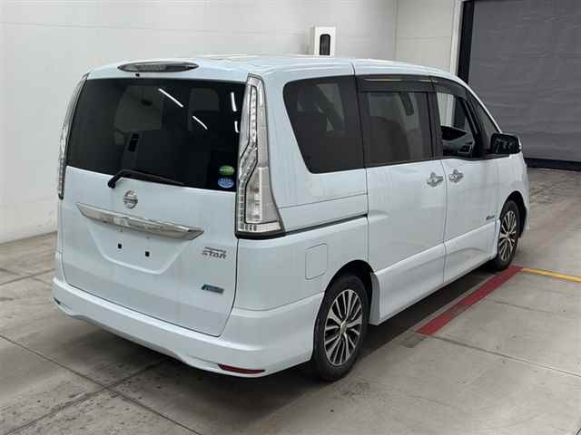 NISSAN SERENA 2014